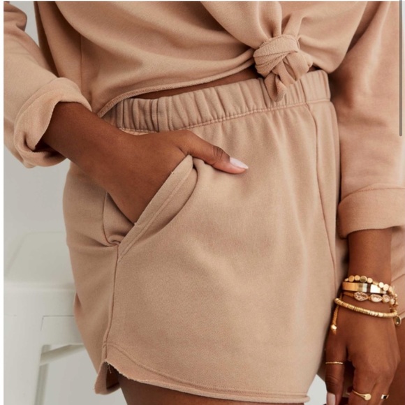 Aerie Sunset Terry Fleece Long Sleeve Sweatshirt and Shorts - Picture 3 of 15